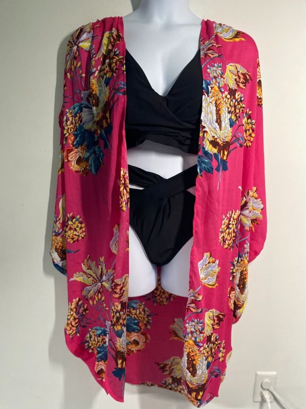 Floral Kimono Cover-Up With Vibrant Pink & Multicolor Print Lightweight Sheer Fa